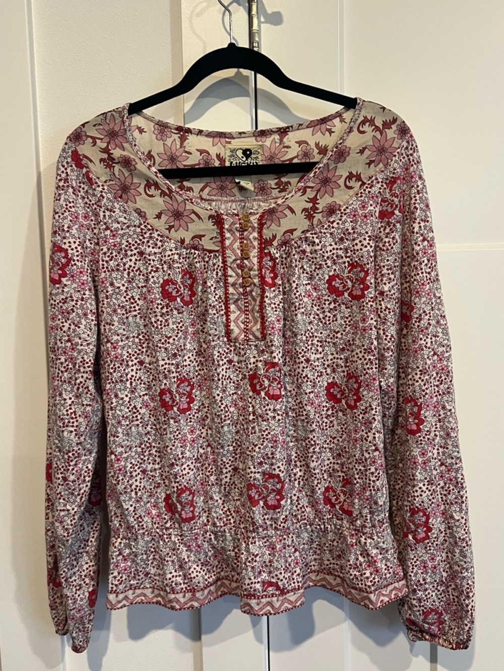 Lucky Brand Cream and Pink Floral Long Sleeve Peasant Top woman’s large boho